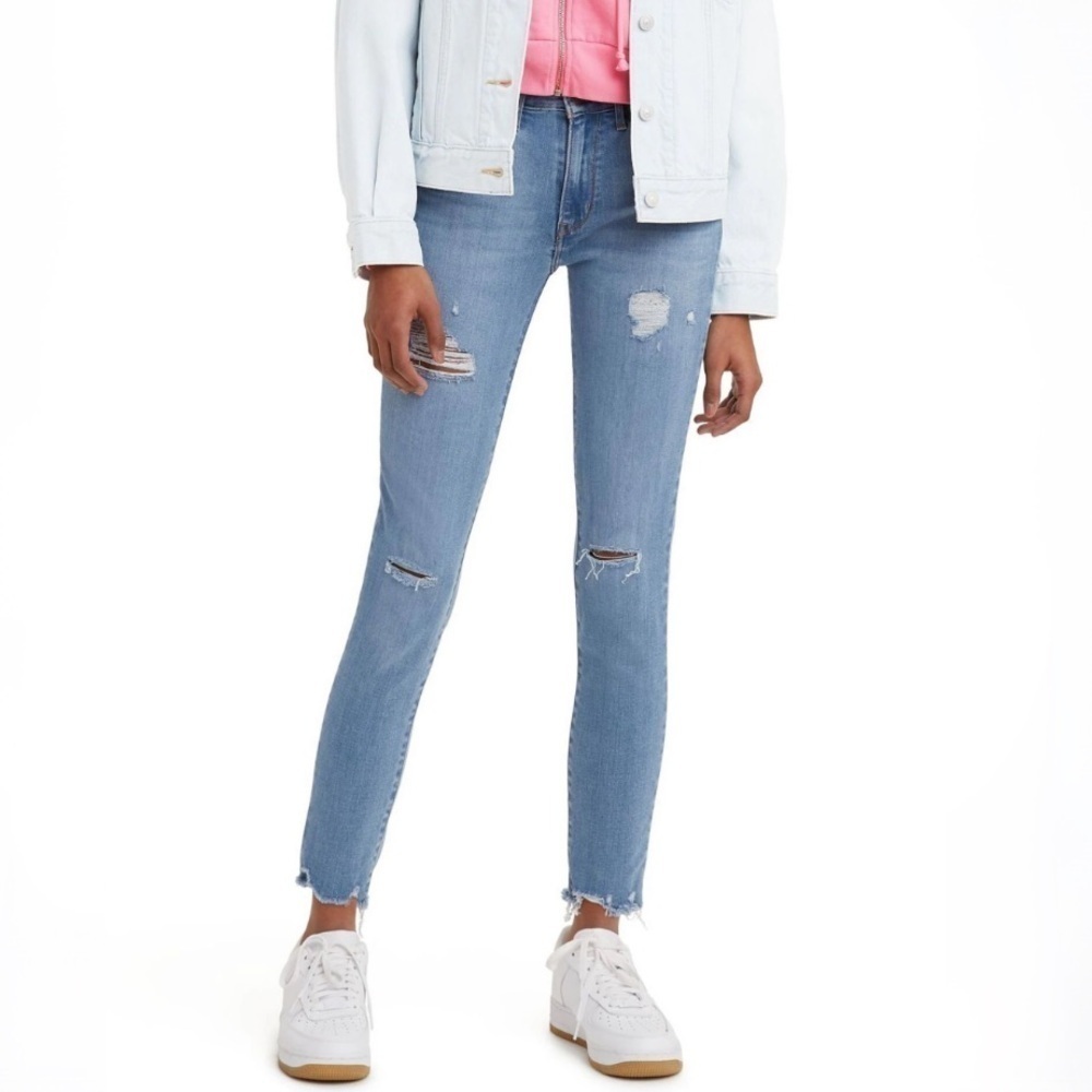 NWT Levi’s 721 Distressed High Rise Skinny Jeans in Medium Indigo Worn - Picture 2 of 11